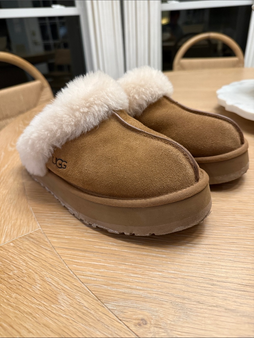 UGG Disquette Platform Shearling Slippers Chestnut